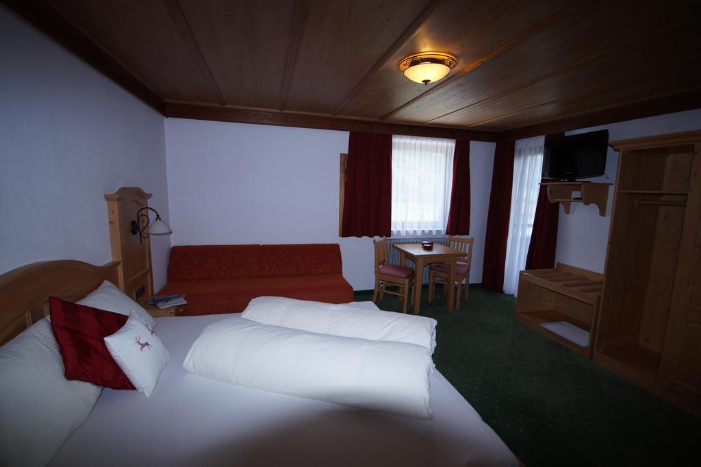 Appartement Gaestehaus Aloisia Хипах Стая снимка