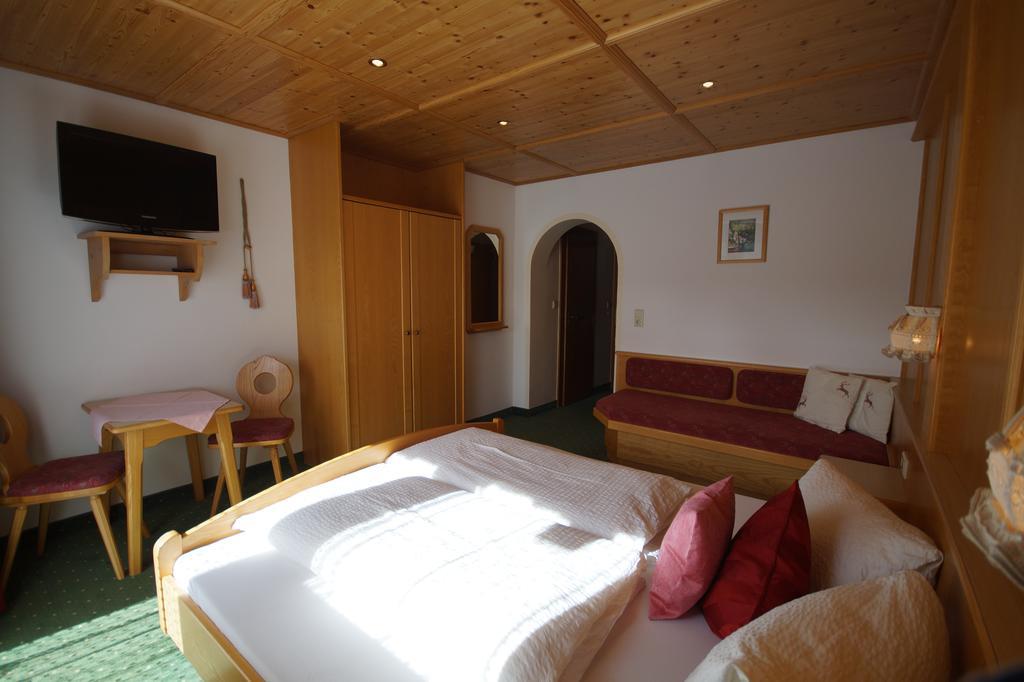 Appartement Gaestehaus Aloisia Хипах Екстериор снимка